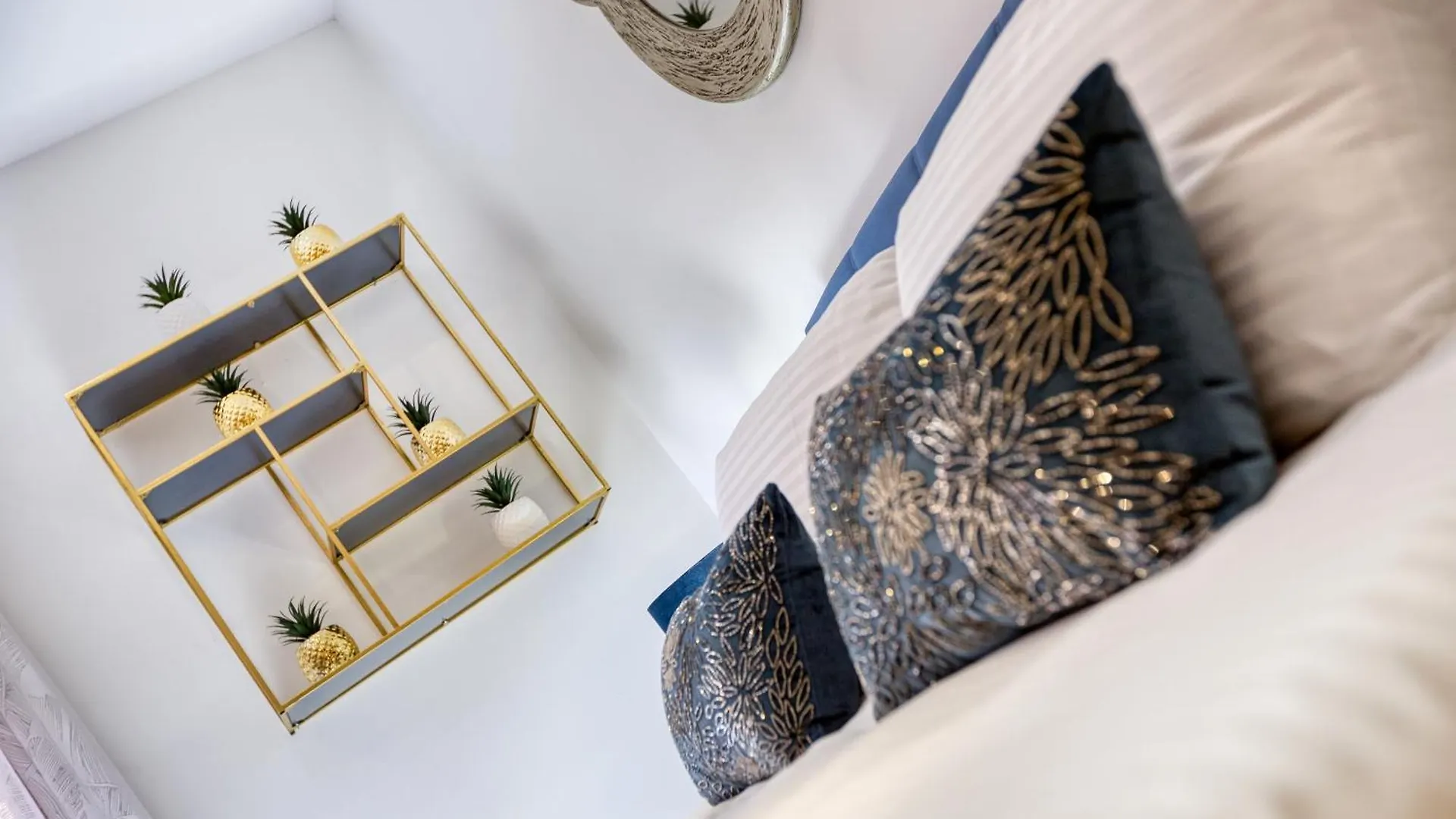 Apartment Stylish Valletta Suites