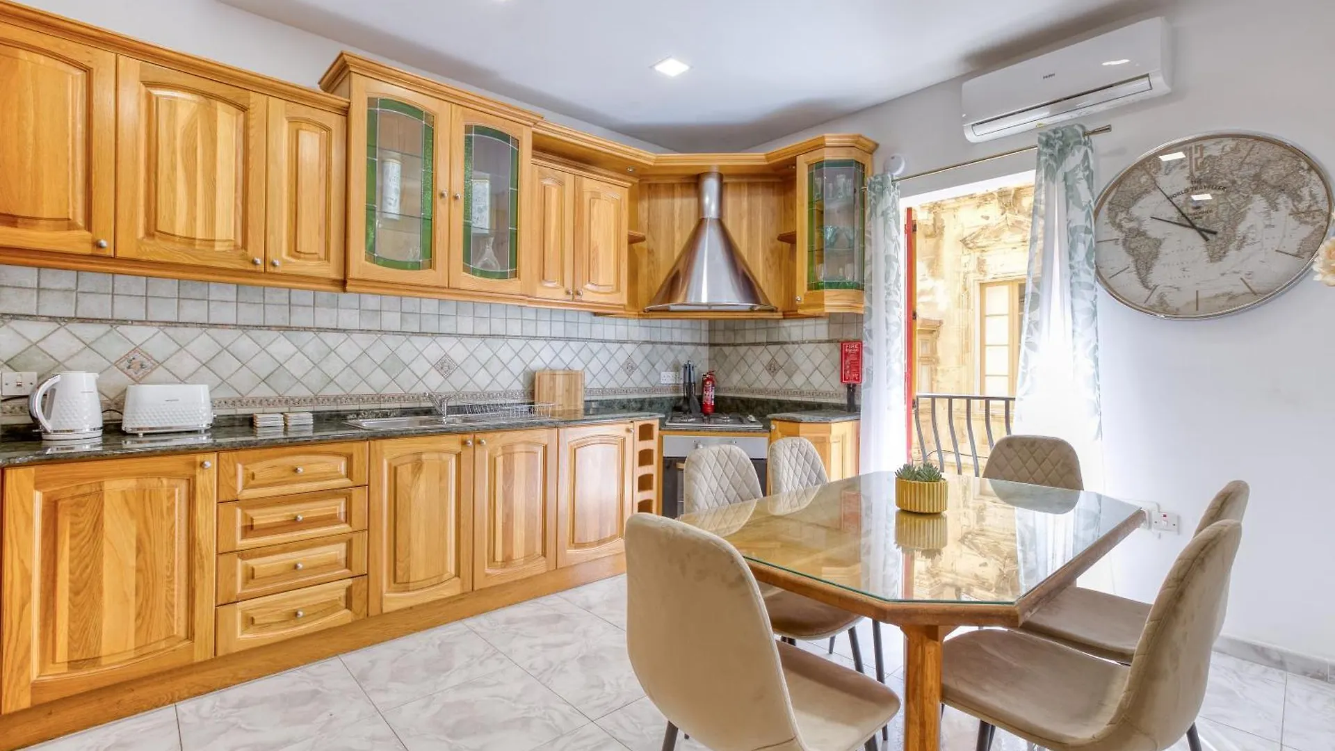 Stylish Valletta Suites