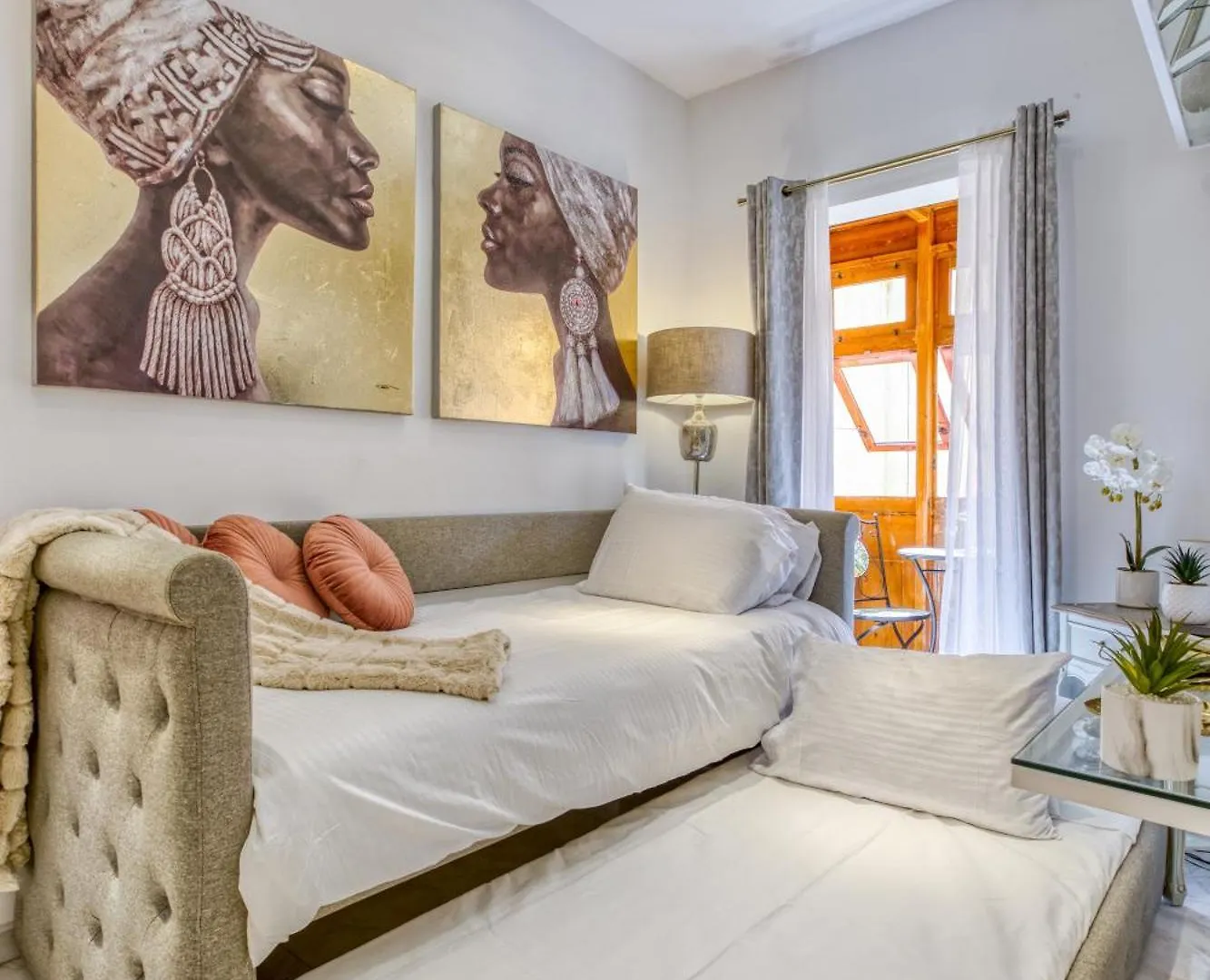 Stylish Valletta Suites